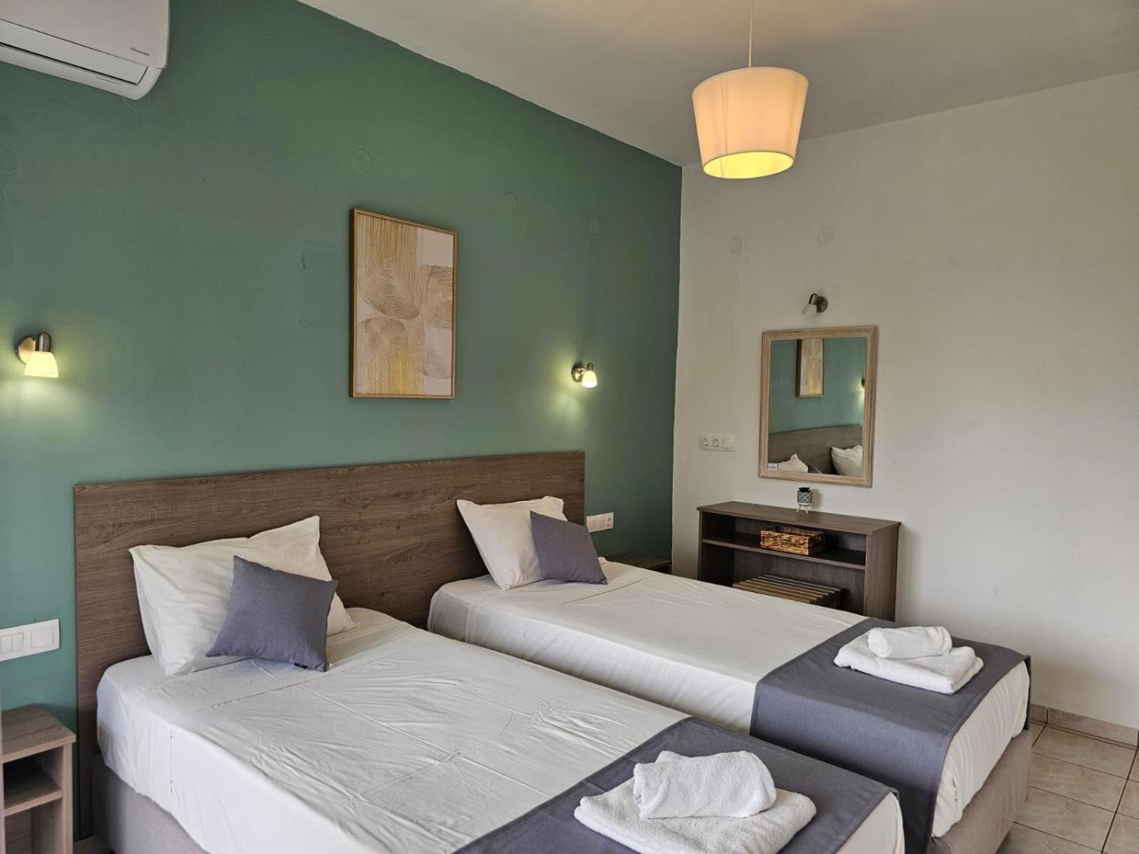Apartamento Gardelis Gardens Benitses  Habitación foto