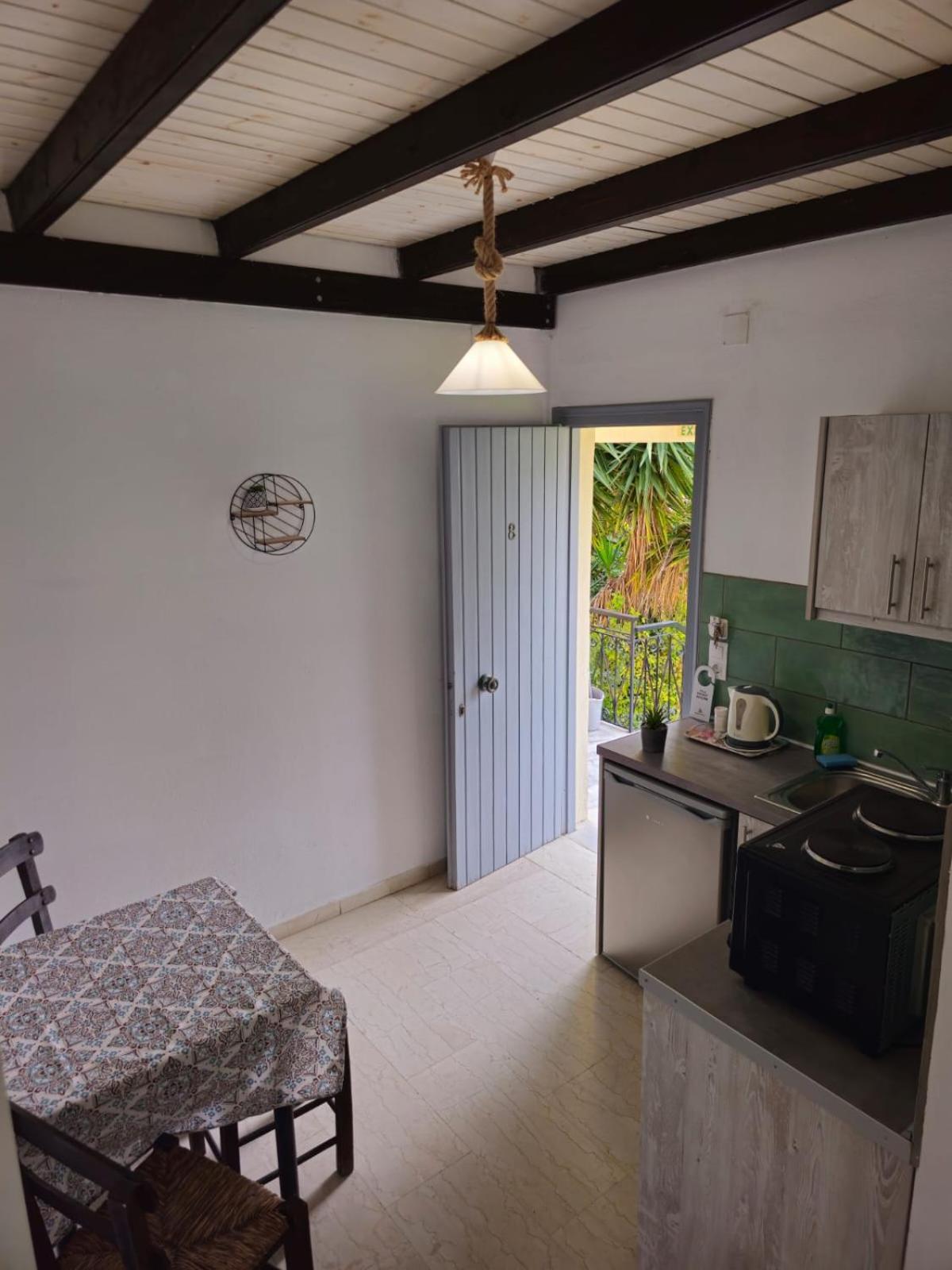 Apartamento Gardelis Gardens Benitses  Habitación foto